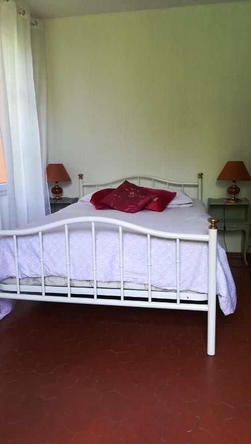 Bed and Breakfast Lolifan En Provence Бриньоль Экстерьер фото